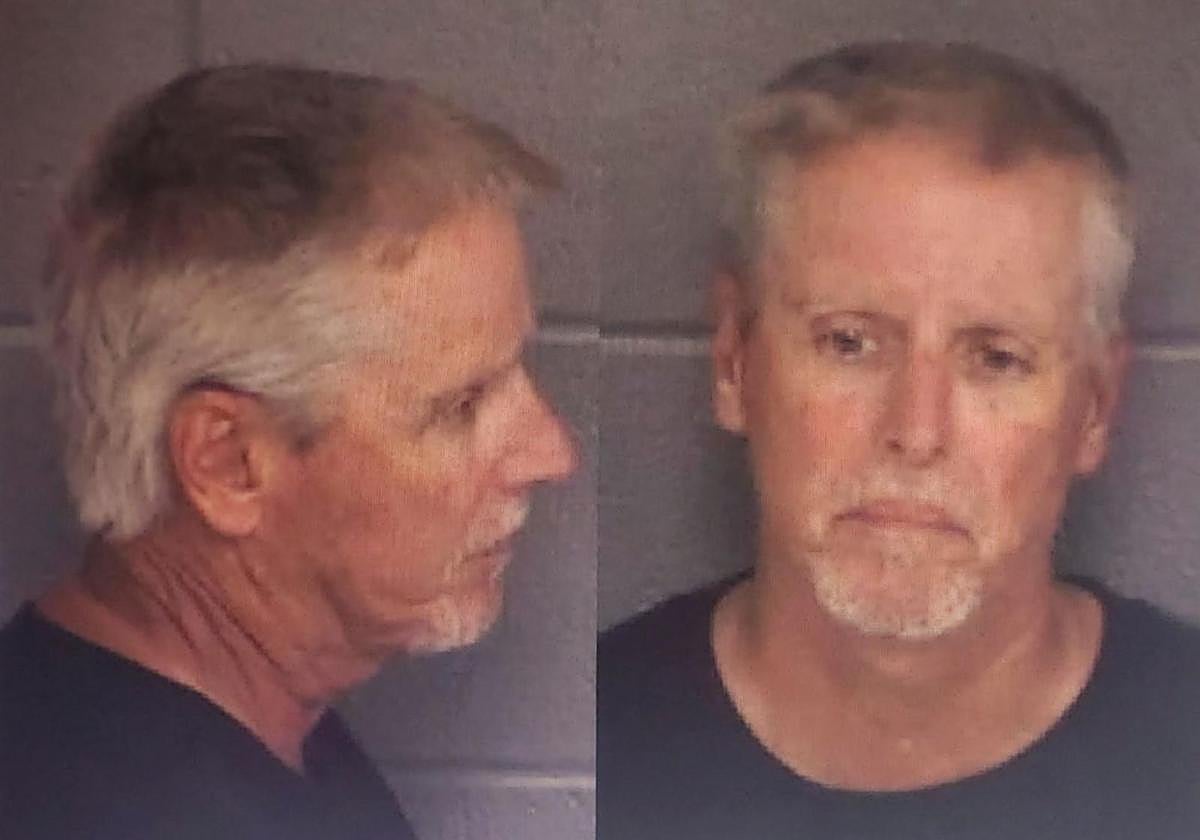 En vídeo: Imágenes del tiroteo en la escuela secundaria de Georgia | Foto policial del padre del autor del tiroteo