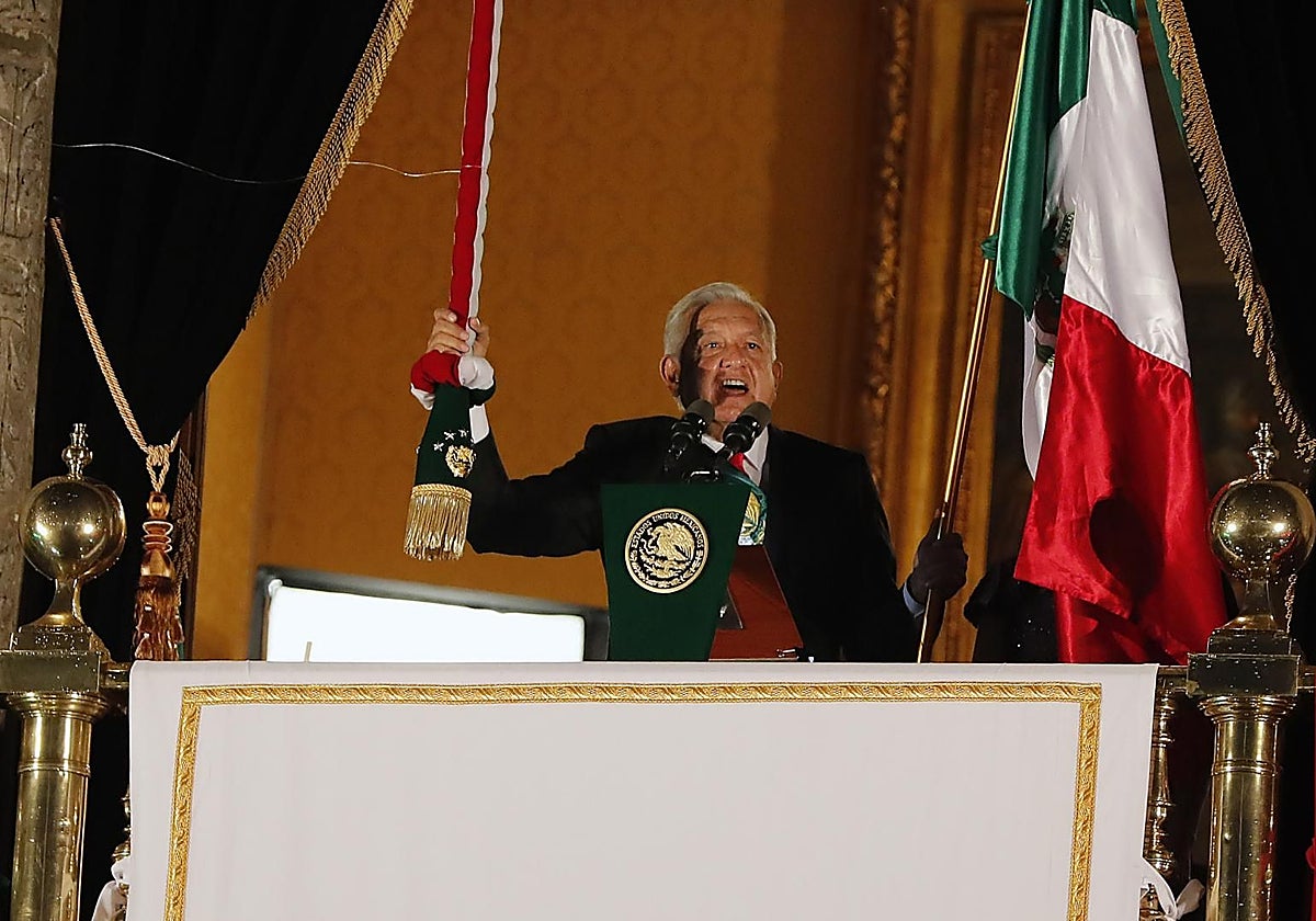 López Obrador celebra último Grito de Independencia con Zócalo repleto y reforma judicial