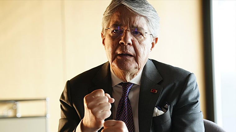 Guillermo Lasso, durante la entrevista con ABC