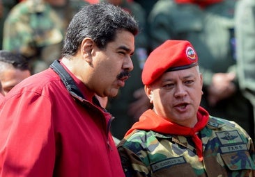 Argentina ordena formalmente a la Interpol la captura de Maduro y Diosdado Cabello