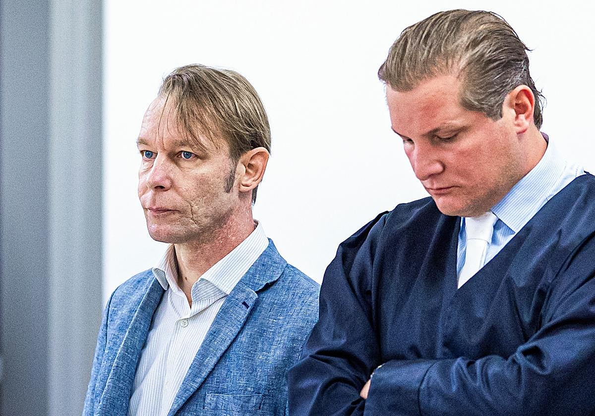 El principal sospechoso de la desaparición de Madeleine, junto a su abogado.