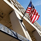 El FBI arresta a un afgano que planeaba atentar en nombre de Estado Islámico el día de las elecciones de EE.UU.