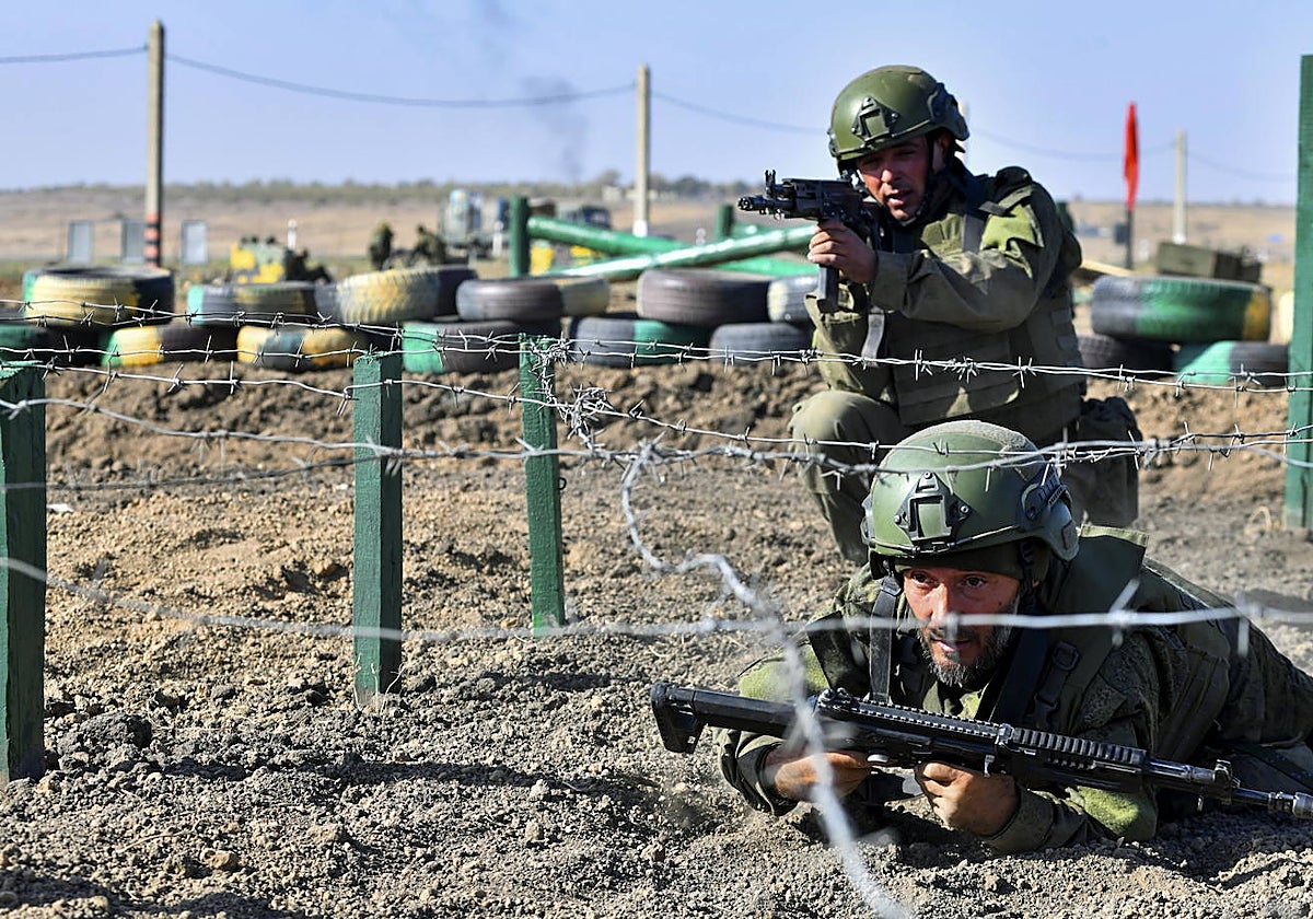 Militares rusos se entrenan en Rostov, una de las regiones atacadas por los drones ucranianos
