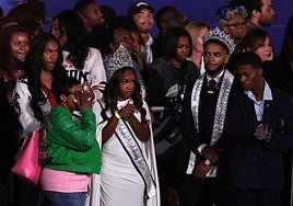 Kamala Harris planta a los universitarios concentrados en el fortín demócrata ante su posible derrota