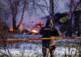 Lituania descarta signos de sabotaje en el accidente de avión en el que murió un piloto español