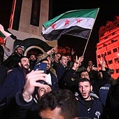 Los rebeldes derrocan a Al Assad y el presidente huye