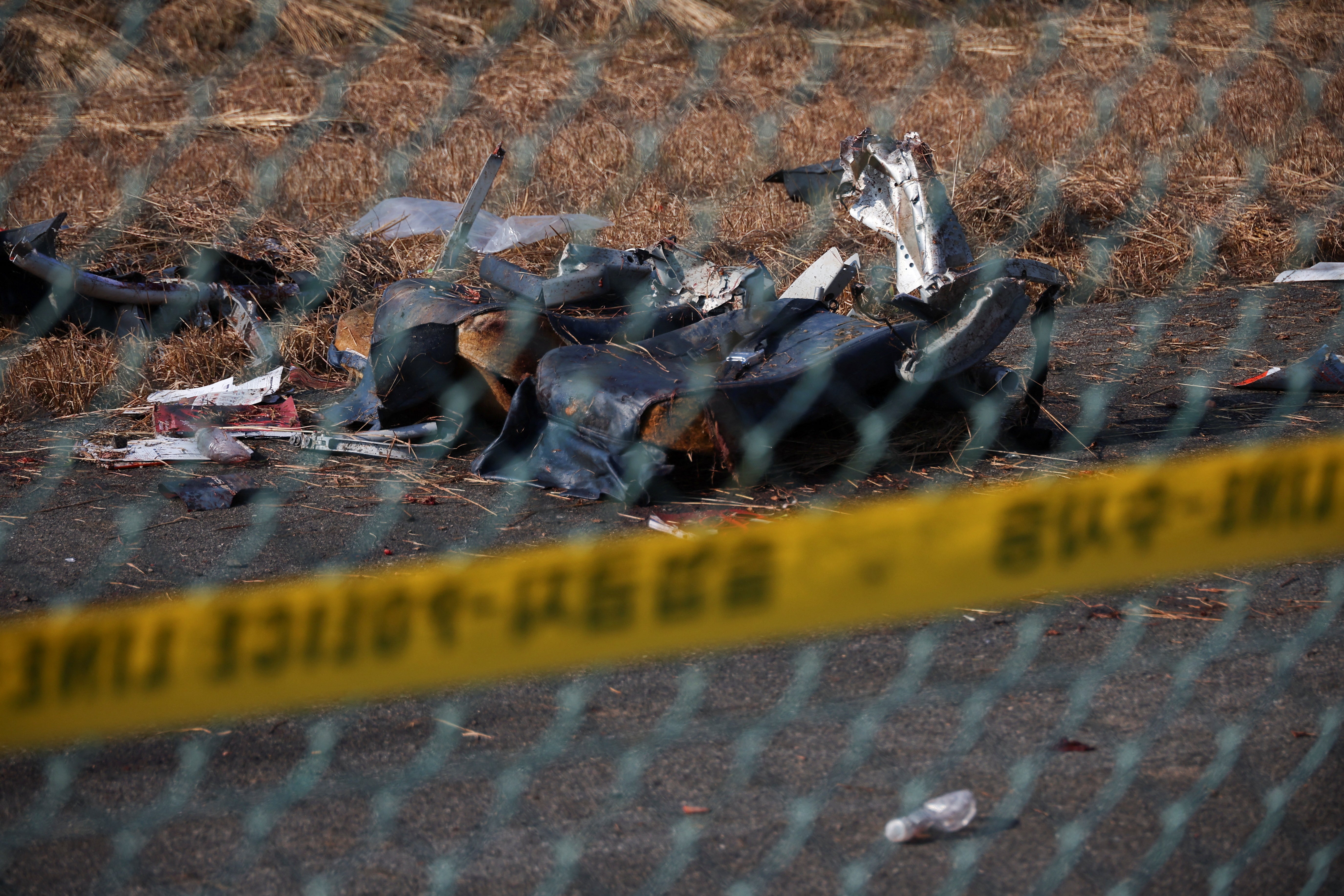 Las imágenes tras el accidente de avión con 181 pasajeros en Corea del Sur