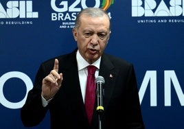 Erdogan amenaza con intervenir en Siria si los kurdos se independizan de Damasco