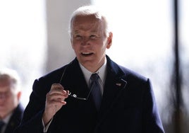 Biden continúa con la tradición y deja una carta a Trump en el Despacho Oval: «Queda entre él y yo»