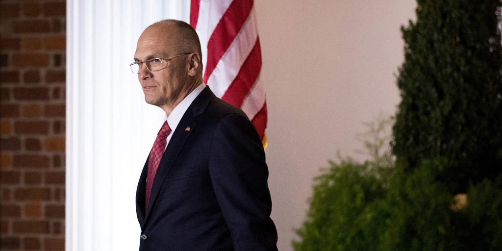 Andrew Puzder será embajador de EE.UU. para la Unión Europea