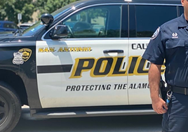 Hallado muerto un hombre que se había atrincherado en un apartamento de EE.UU. y había herido de bala a siete policías