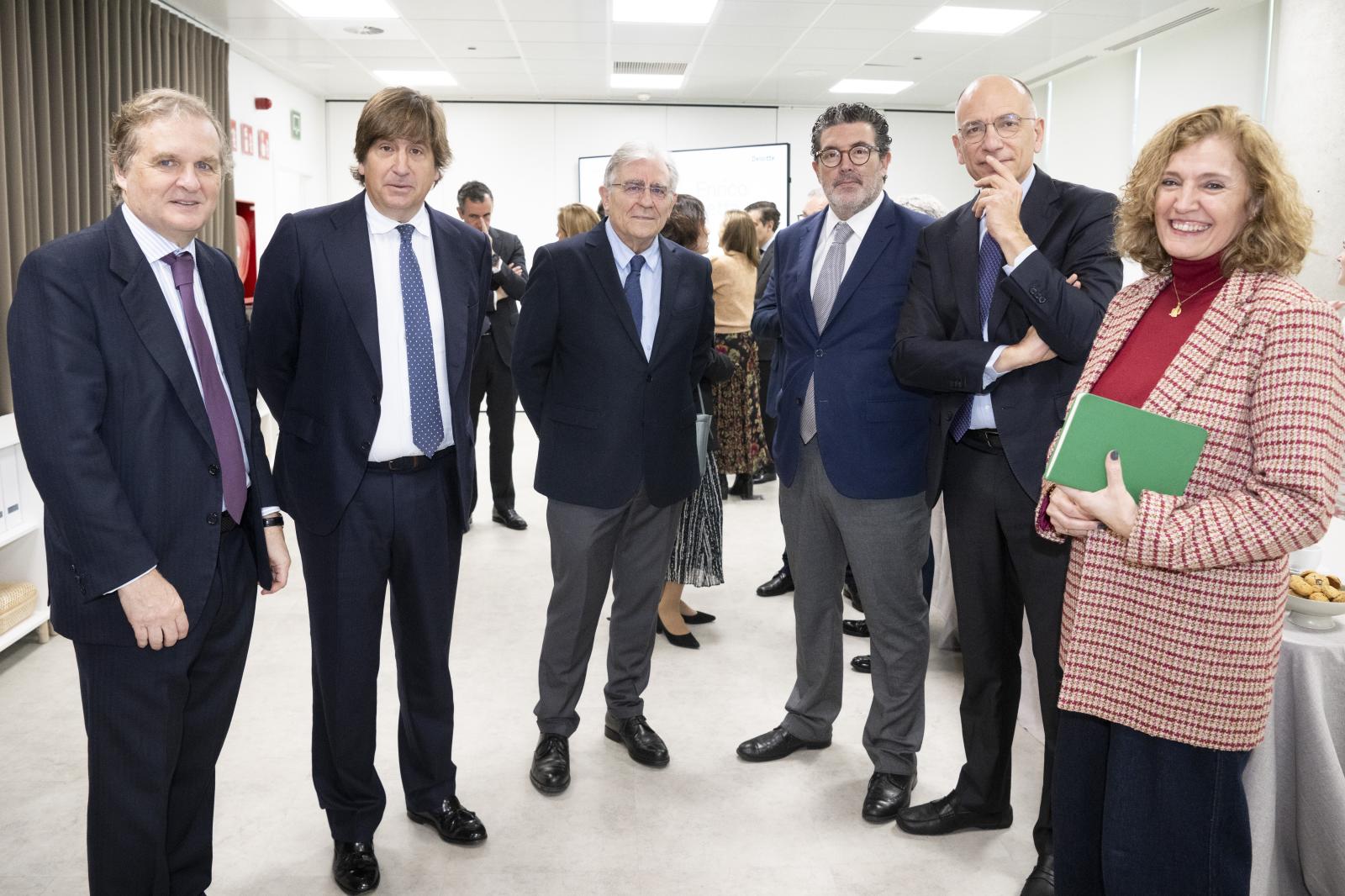 El encuentro Gran Angular de ABC con el ex primer ministro italiano Enrico Letta, en imágenes