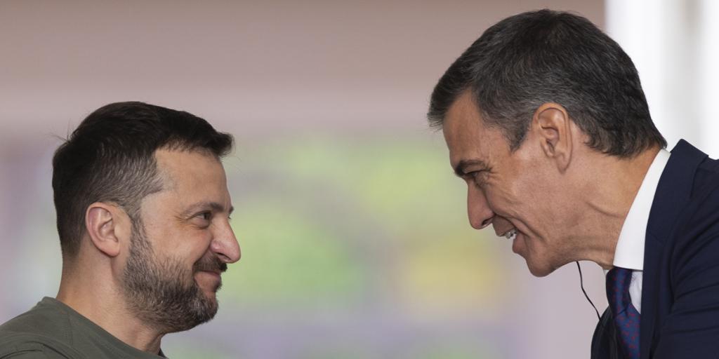 Pedro Sánchez viaja a Ucrania para asistir a una cumbre por el tercer aniversario de la guerra: noticias en directo y última hora hoy