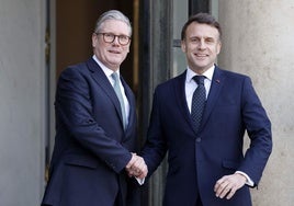 Macron espera negociar con Merz un sistema europeo de defensa sin la OTAN