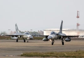 Taiwán despliega sus fuerzas armadas en respuesta a las maniobras militares con fuego real de China frente a la isla