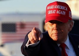 Trump confirma aranceles del 25% desde este martes para Canadá y México y para productos agrícolas el 2 de abril