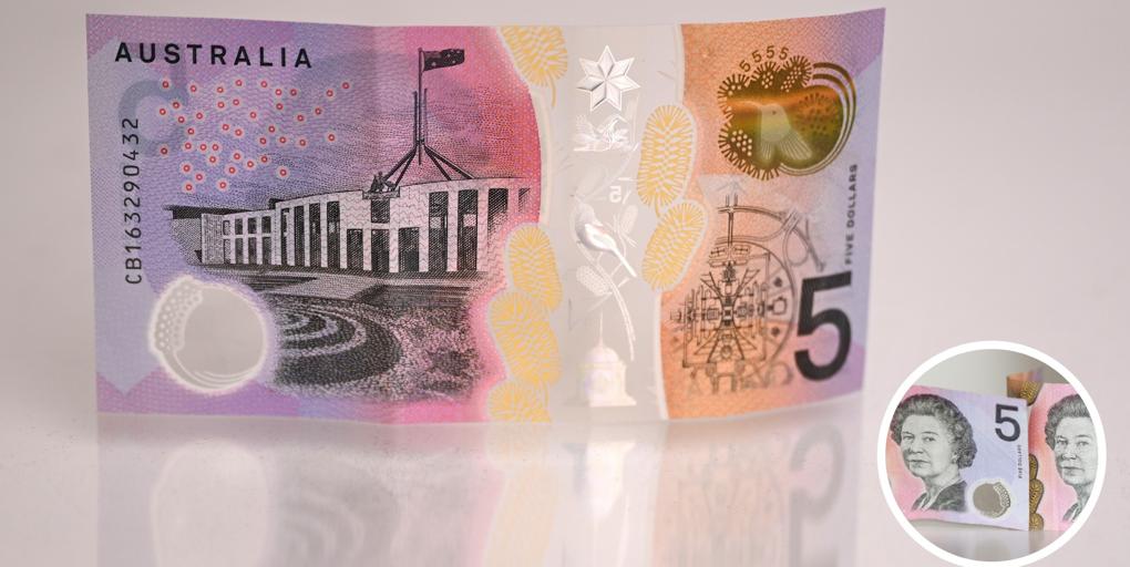 Australia remplaza la imagen de Isabel II por los aborígenes en sus billetes de cinco dólares