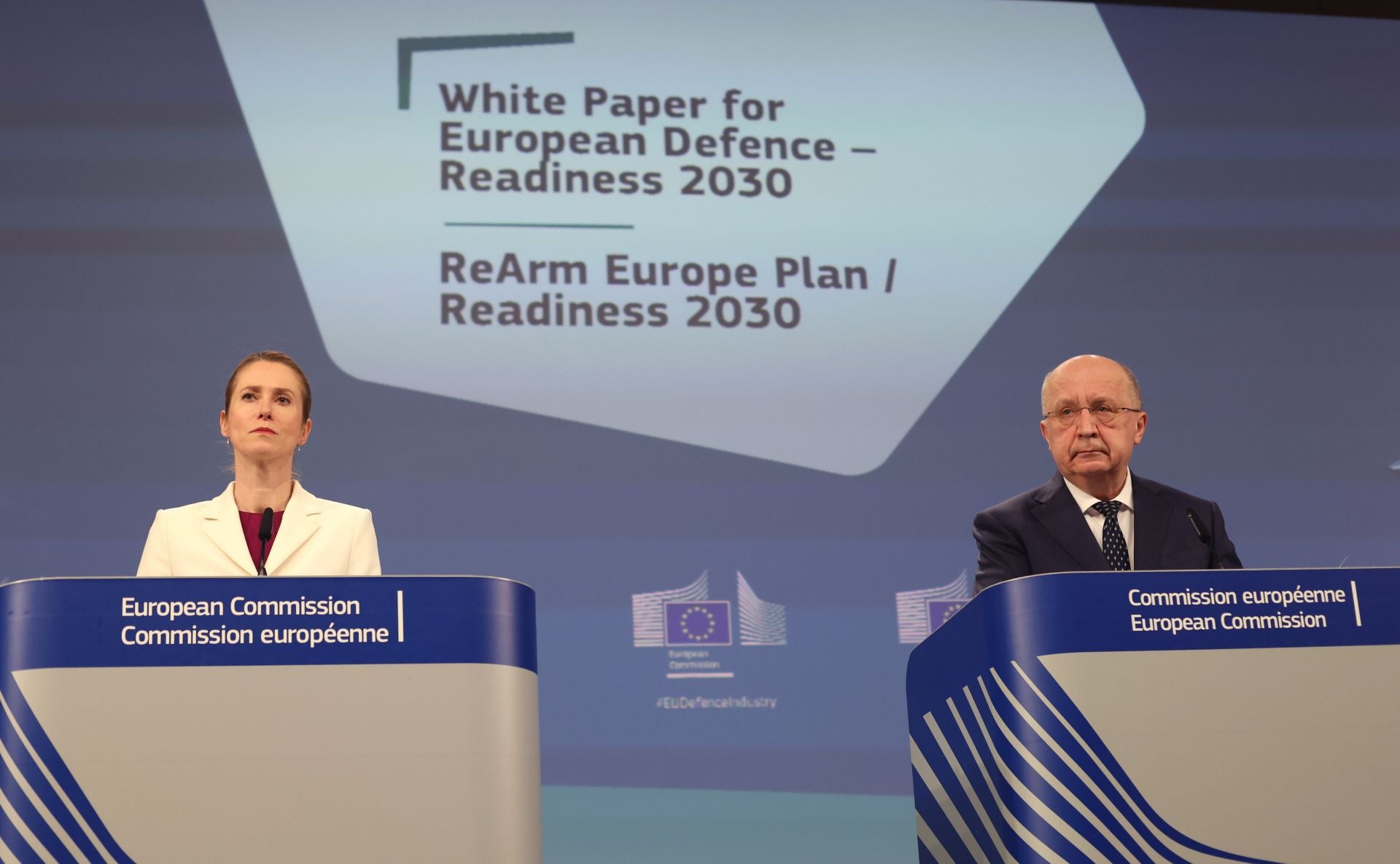 La jefa de la diplomacia de la UE, Kaja Kallas, y el Comisario europeo de Defensa y del Espacio, Andrius Kubilius