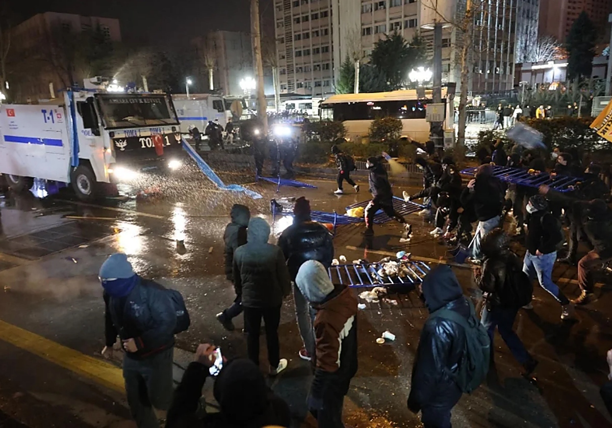 Desde el miércoles se repiten las manifestaciones, que estallan en enfrentamientos contra la Policía como en Ankara