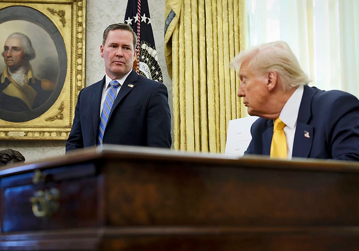 Mark Waltz y Donald Trump, en el Despacho Oval, en la Casa Blanca