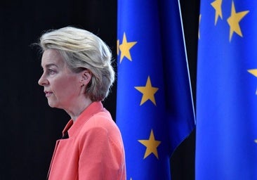 La UE aboga por negociar pero Macron llama a dejar de invertir en EE.UU.