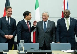 Rutte intenta mantener la unidad de la OTAN pese a la tensión entre sus socios por los aranceles