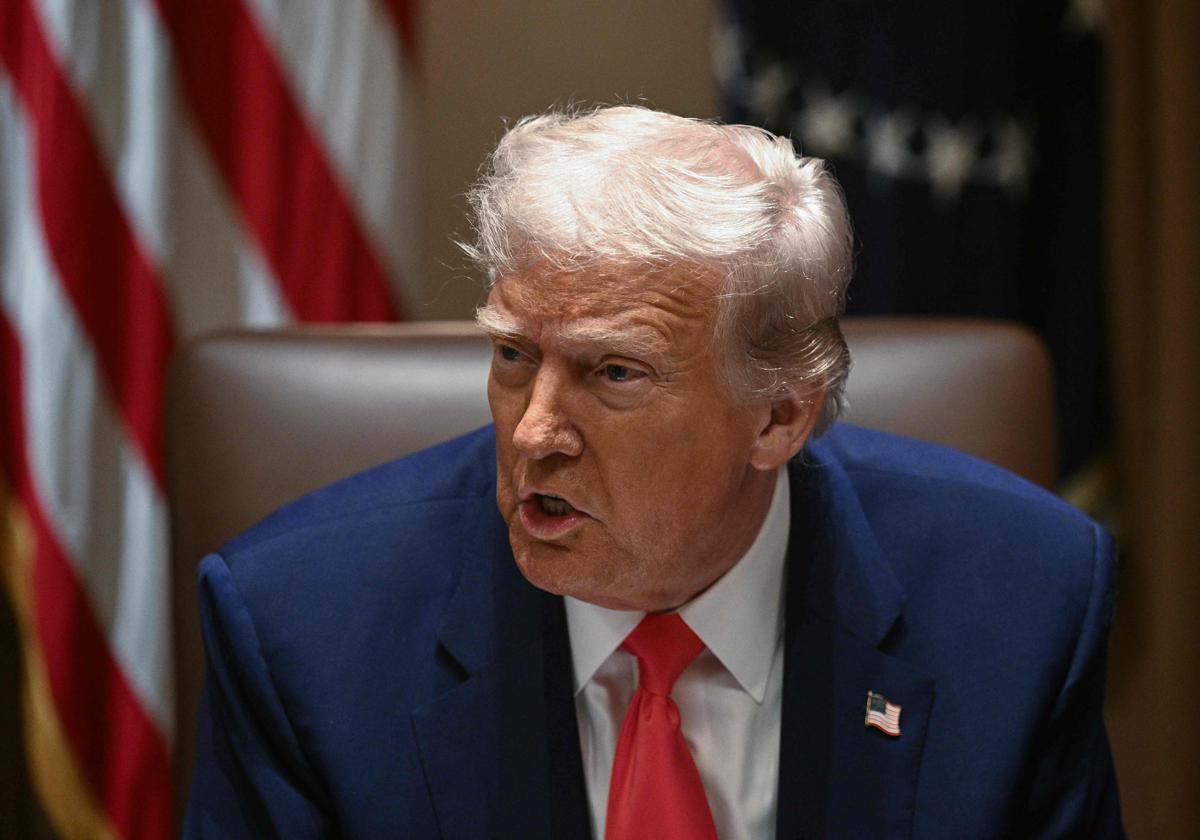 Donald Trump, durante la rueda de prensa junto a su gabinete.