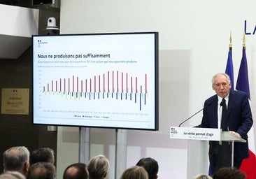 Francia pone en marcha un «comité de alerta» para recortar 40.000 millones