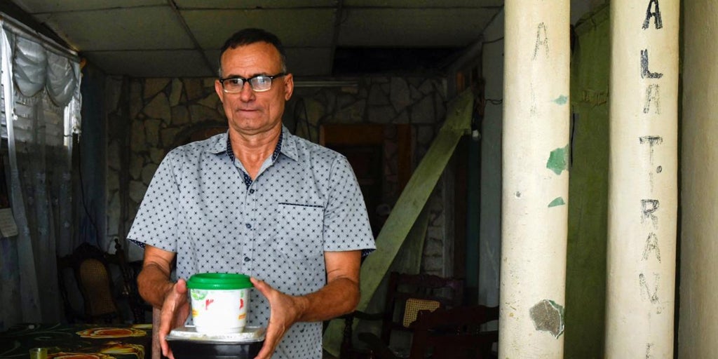 El opositor cubano J. D. Ferrer denuncia golpes y falta de alimentos tras su reingreso en la cárcel