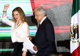 La esposa de López Obrador, que exigía a la Corona disculpas por la Conquista, quiere ahora ser española