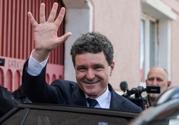 Victoria del proeuropeo Dan en Rumanía ante la extrema derecha, que lo niega y luego se retracta