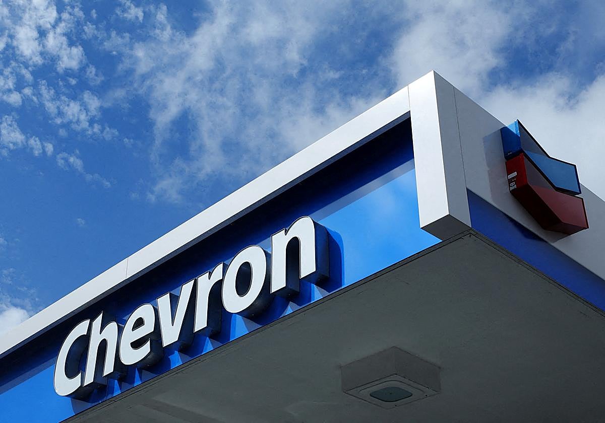 Trump le da oxígeno a Maduro: prorroga la licencia de Chevron