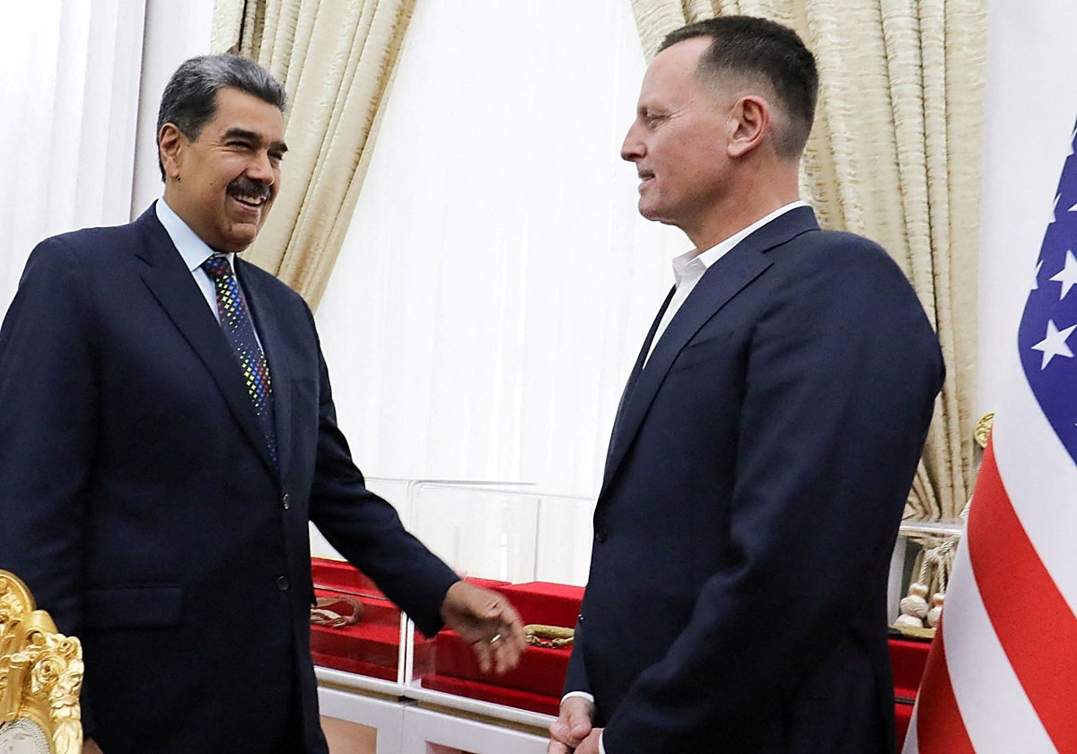 Maduro y el enviado del presidente estadounidense Trump, Grenell , reunidos en Caracas, en una foto de archivo