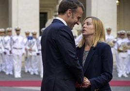 El encuentro de Meloni y Macron en Roma, un paso hacia la reconciliación tras fuertes tensiones