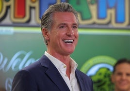 Gavin Newsom, el 'chico duro' que mantiene el pulso a Trump por las protestas en Los Ángeles