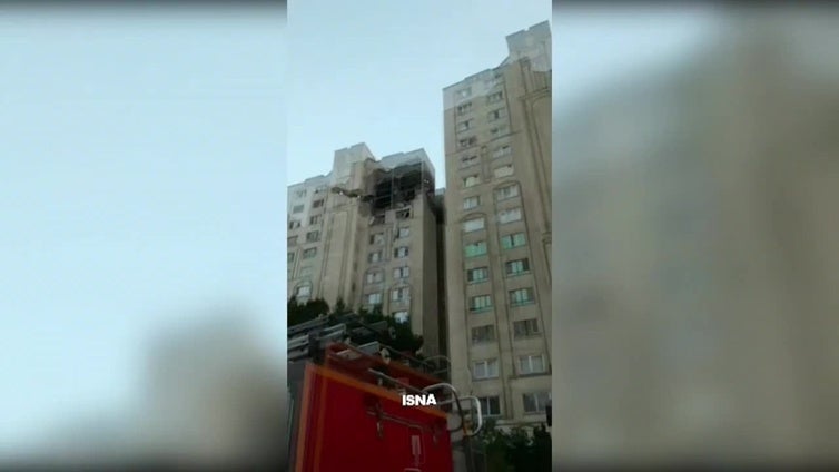 Medios iraníes informan de “fuertes sonidos de explosiones” en Teherán