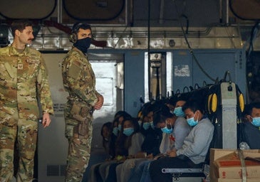 El Tribunal Supremo permite a Trump las deportaciones expeditas a terceros países