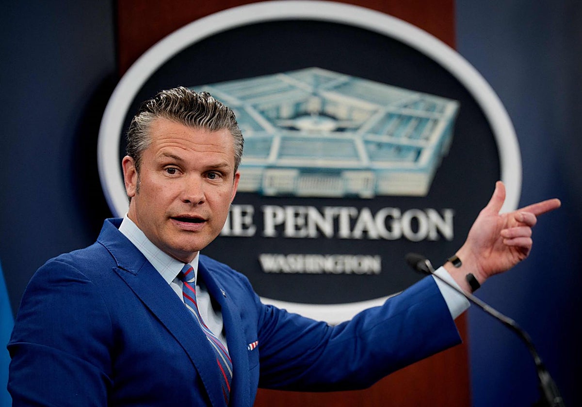 El secretario de Defensa de EE.UU., Pete Hegseth, durante su comparecencia este jueves