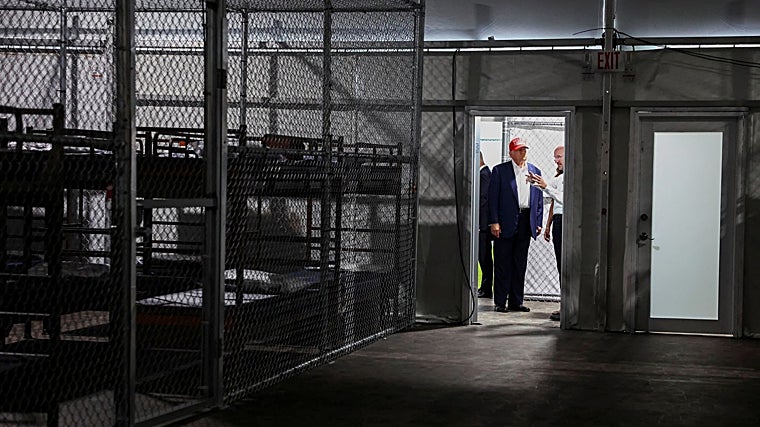 El presidente estadounidense Trump visita Florida