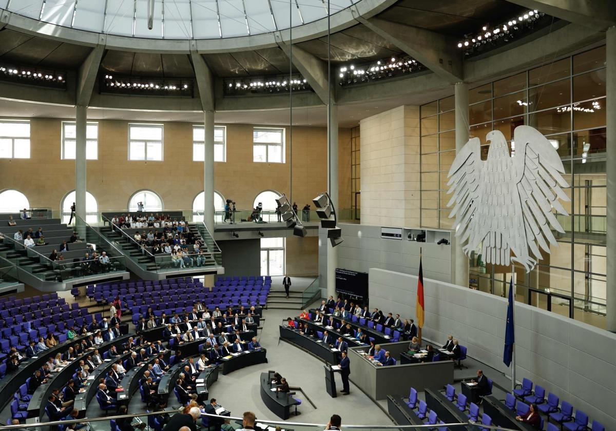 El Gobierno de Merz levanta el freno a la deuda y presenta sus primeros presupuestos en el Bundestag