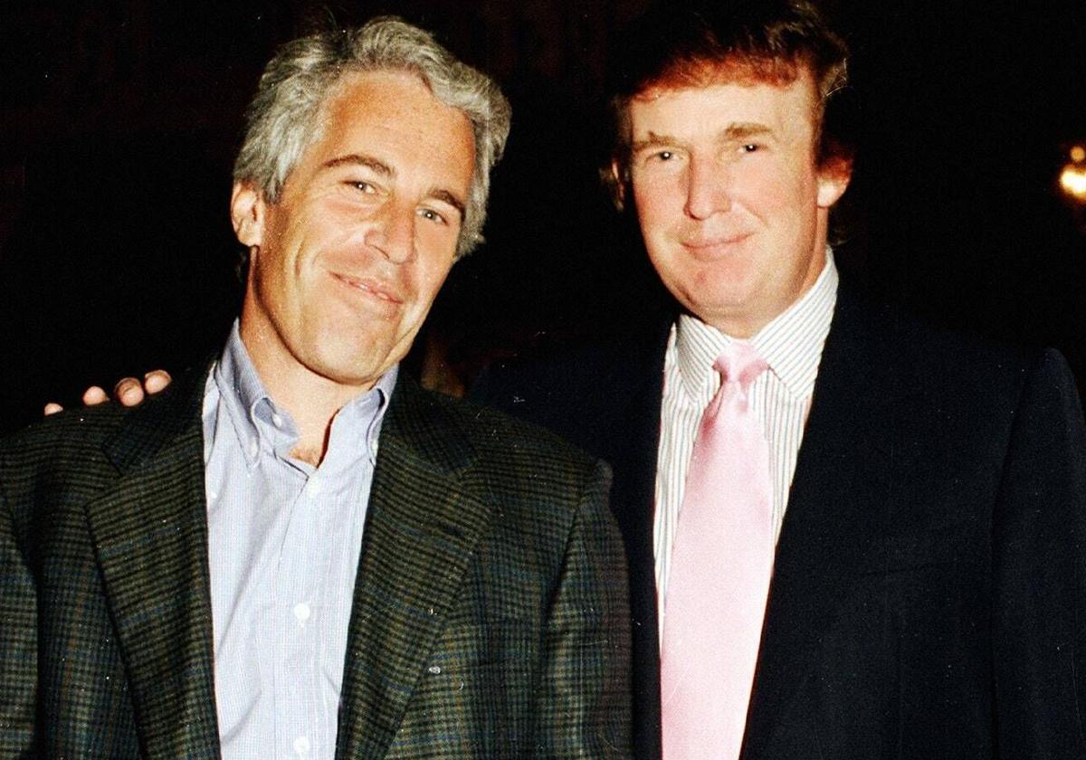 Jeffrey Epstein y Donald Trump en una foto de archivo