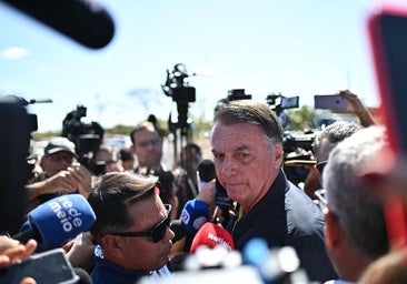 El Supremo de Brasil obliga a Bolsonaro a llevar tobillera y le prohíbe usar las redes