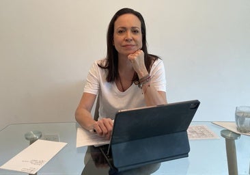 María Corina Machado: «Se hace mucho dinero, también en España, con el hambre de Venezuela»