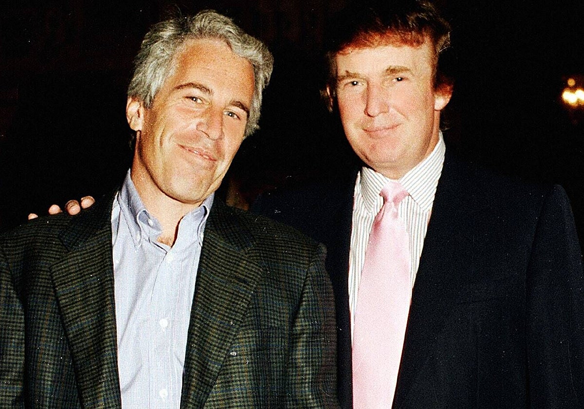 Jeffrey Epstein y Donald Trump en una foto de archivo