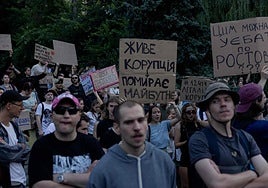 Una ley anula la independencia de los entes anticorrupción en Ucrania y desata las primeras protestas desde el inicio de la guerra