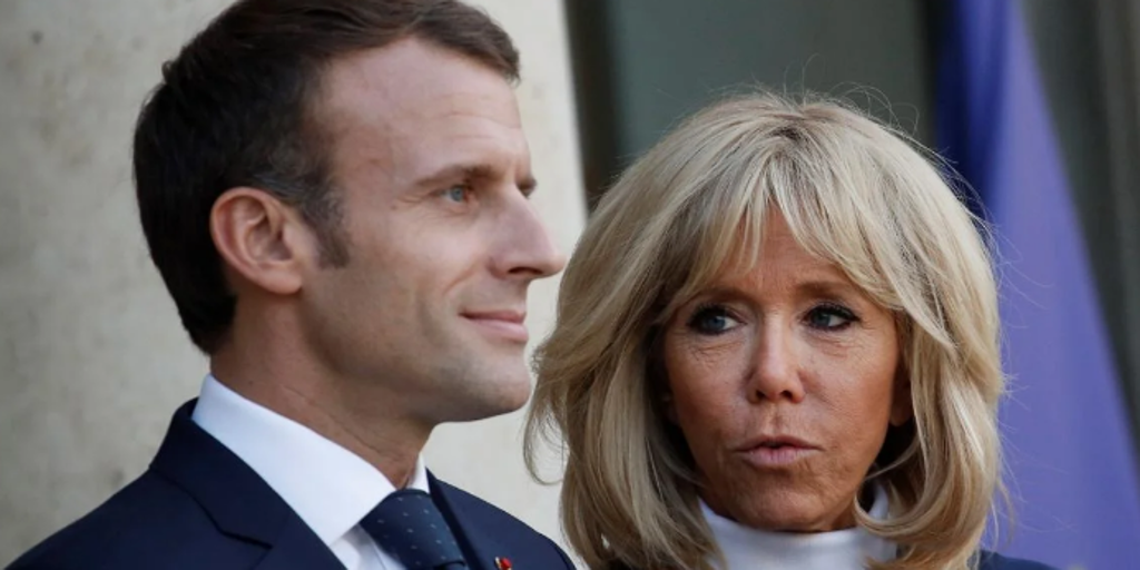 Los Macron demandan a una influencer por afirmar que la primera dama nació varón