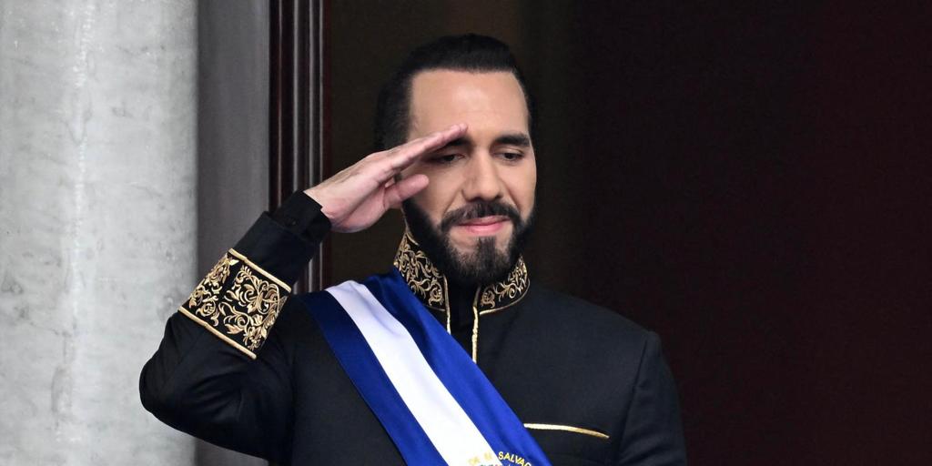 Bukele modifica la Constitución lo que le permitirá perpetuarse en El Salvador