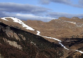 Un excursionista británico tendrá que pagar 14.000 euros por su rescate en los Dolomitas italianos
