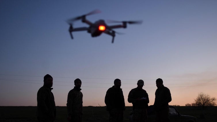 Lituania pide «medidas» a la OTAN tras encontrar un dron ruso con explosivos en un campo de entrenamiento militar