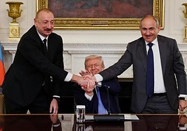 Trump logra la paz entre Armenia y Azerbaiyán mientras da vía libre a Netanyahu en Gaza